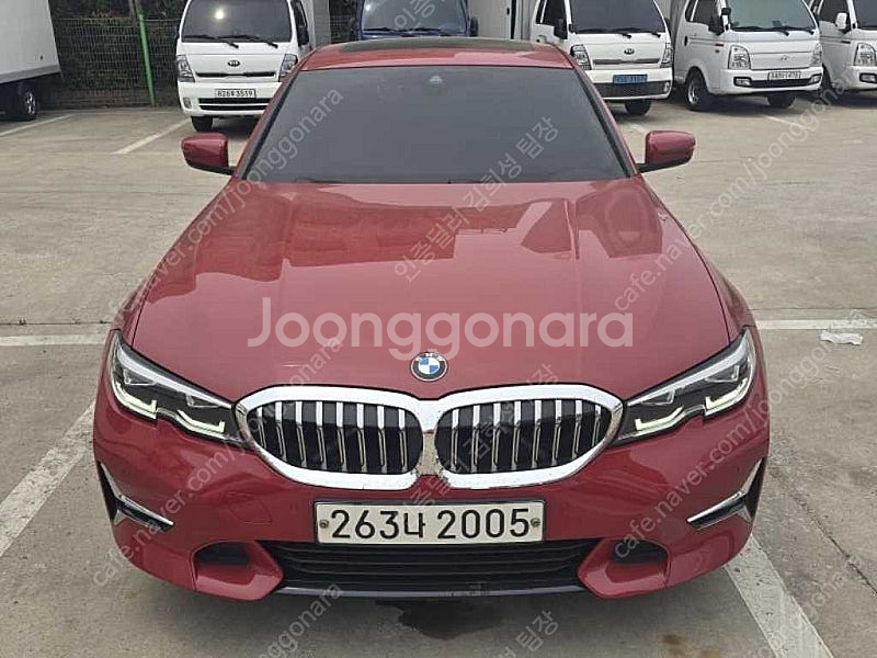 BMW 3시리즈 중고 BMW 320i 중고 승용차 빨간색 2020년식 57,731km 320i 럭셔리 중고차 할부견...--0